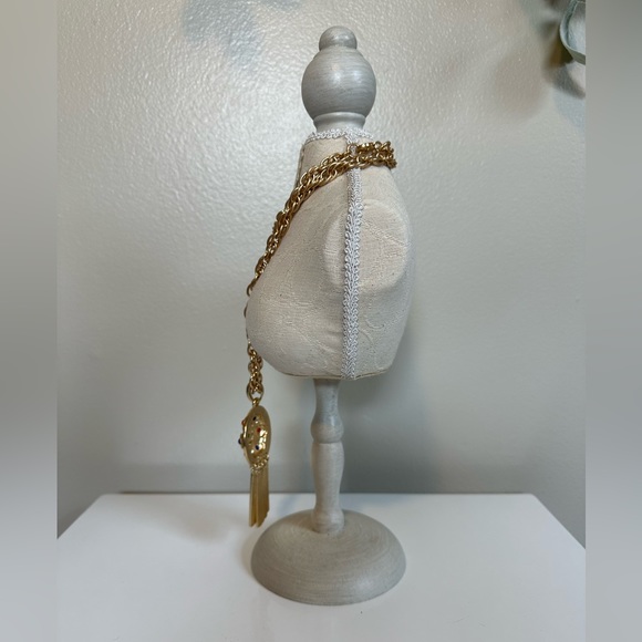 Kenneth Jay Lane Multi Color Pendant Necklace - Picture 6 of 7